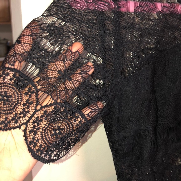 Black lace mini dress - Picture 3 of 5